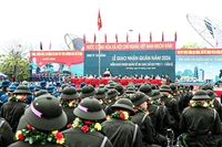 Sáng 4/3, Lễ giao nhận quân năm 2026 tại Đà Nẵng được tổ chức đồng loạt tại 14 điểm trên toàn thành phố, với hơn 4.600 thanh niên nhập ngũ.