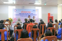 Sáng 18/12, chương trình tiêm vaccine phòng HPV miễn phí và đào tạo nâng cao nhận thức về phòng ngừa ung thư cổ tử cung, hiểu biết về tình dục an toàn đã được tổ chức tại Bệnh viện Phụ sản – Nhi Đà Nẵng.