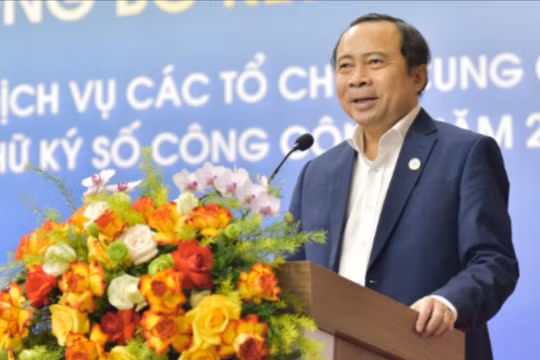 Thứ trưởng Thường trực Vũ Hải Quân đề nghị các tổ chức, doanh nghiệp tiếp tục đồng hành cùng NEAC trong xây dựng và vận hành hạ tầng “niềm tin số” quốc gia.