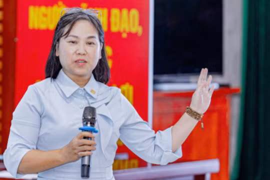 Bà Nguyễn Thị Thu Giang, Phó Chủ tịch kiêm Tổng thư ký Vinasa giới thiệu về Giải thưởng Sao Khuê 2026.