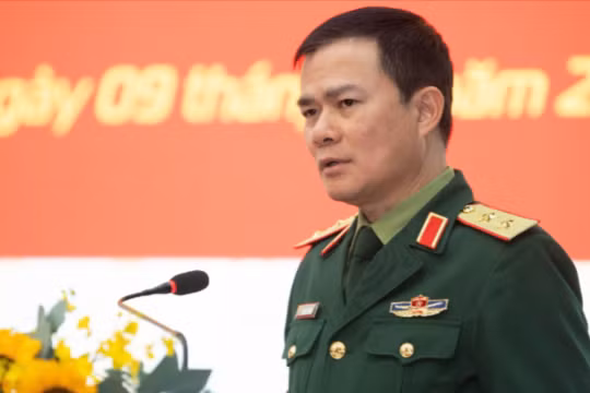 Trung tướng Tào Đức Thắng, Chủ tịch kiêm Tổng Giám đốc Tập đoàn Viettel phát biểu tại Hội nghị.