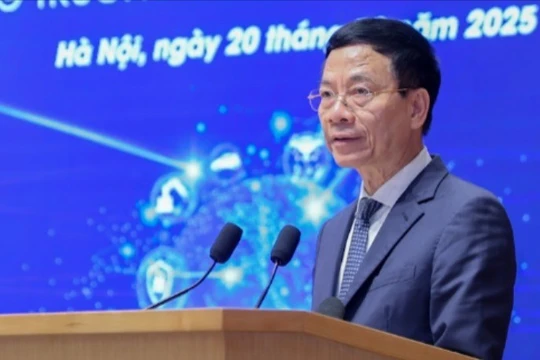 Bộ trưởng Nguyễn Mạnh Hùng đặt vấn đề: Làm thế nào để kinh tế số và xã hội số thực sự trở thành không gian phát triển mới của Việt Nam?