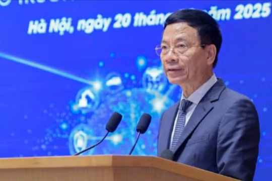 Bộ trưởng Nguyễn Mạnh Hùng đặt vấn đề: Làm thế nào để kinh tế số và xã hội số thực sự trở thành không gian phát triển mới của Việt Nam?