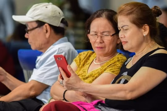 Ứng dụng Tuyên giáo và Dân vận giúp người dân nắm bắt thông tin và tương tác, phản ánh trực tiếp với cơ quan chức năng.