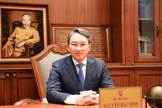 Bộ trưởng Bộ Tư pháp Nguyễn Hải Ninh.