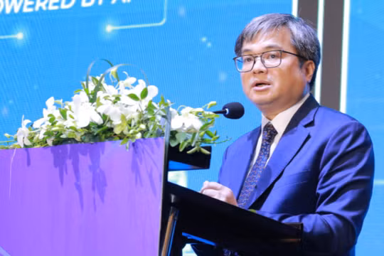 Ông Trương Việt Dũng khẳng định Hà Nội sẽ xây dựng đô thị thông minh xoay quanh một số trục lớn bảo đảm sự cân bằng.