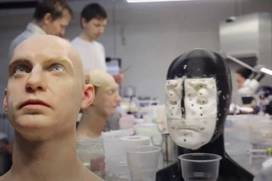 Công ty công nghệ chơi lớn, trả 200.000 USD cho những ai đồng ý "bán" khuôn mặt và giọng nói cho họ (Ảnh: OC)