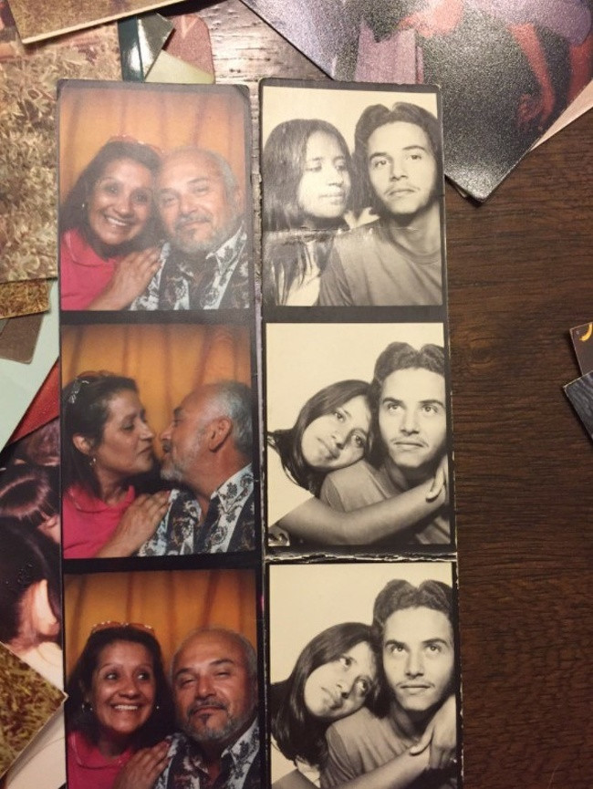 “Ông bà tôi hiện giờ và hơn 40 năm trước.”