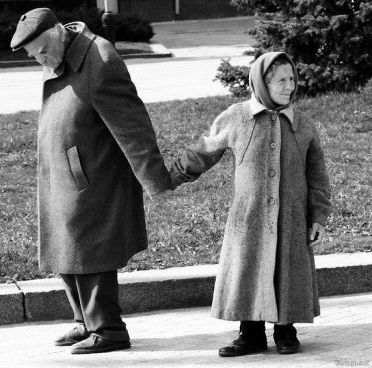 “Khi ở bên nhau suốt đời nhưng bạn vẫn còn tinh nghịch một chút.”