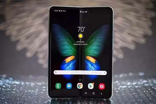 Samsung Galaxy Fold. Ảnh: Gizchina
