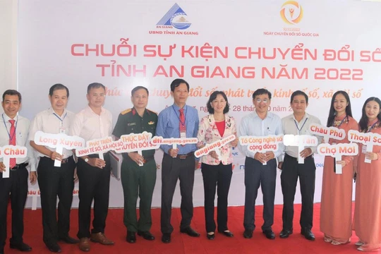Chuyển đổi số sẽ giúp chính quyền An Giang gần với người dân hơn