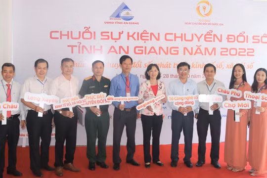 Chuyển đổi số sẽ giúp chính quyền An Giang gần với người dân hơn