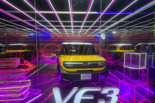 Cận cảnh VF3 - ô tô điện mini đầu tiên của VinFast