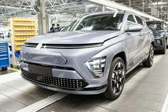 Mẫu xe điện hoàn toàn mới 2024 Kona Electric tại nhà máy Hyundai Motor Manufacturing Czech.