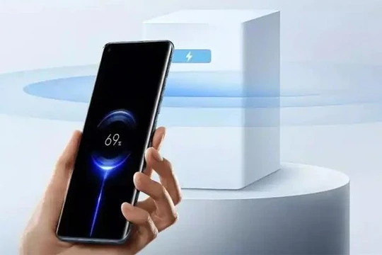  sạc từ xa cho smartphone