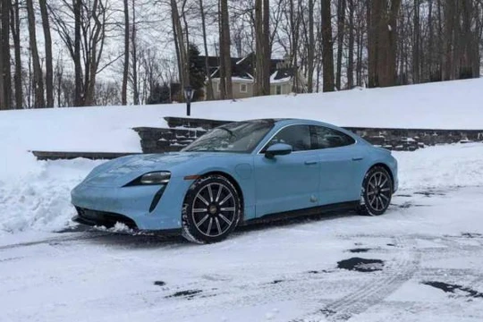 Pin xe điện suy hao 20% trong giá lạnh