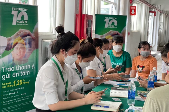 Nỗ lực loại bỏ tín dụng đen khỏi đời sống công nhân lao động