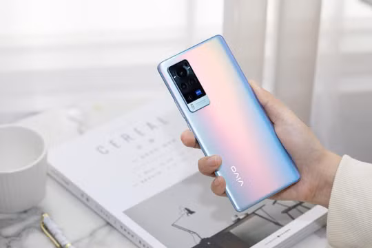 7 smartphone nổi bật bán trong tháng 4