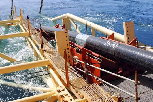 Mỹ bắt đầu “soi” kỹ cáp quang biển Trung Quốc