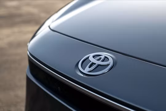 Toyota và Lexus áp dụng cổng sạc xe điện theo chuẩn Tesla