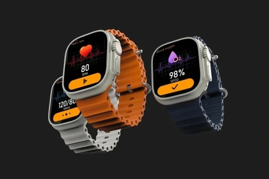 Pebble Cosmos Engage có thiết kế giống hệt Apple Watch Ultra, nhưng giá rẻ hơn rất nhiều (Ảnh: Pebble).