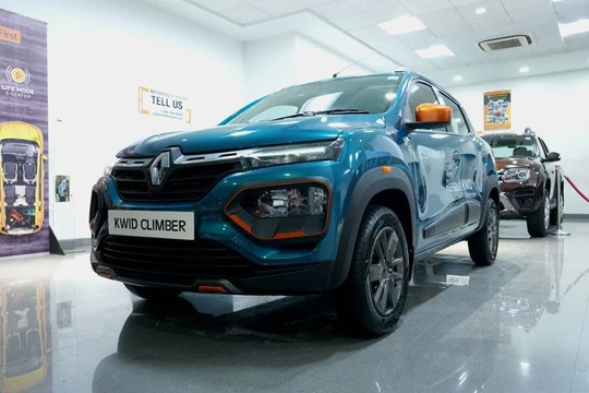 Renault Kwid tương thích BS6 dành cho thị trường Ấn Độ.
