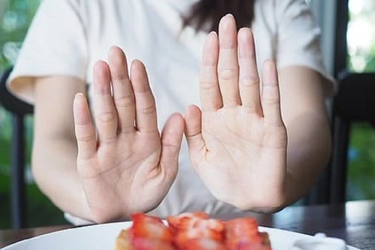 Xử lý nghiêm vi phạm về buôn lậu, hàng giả, hàng kém chất lượng, mất an toàn vệ sinh thực phẩm