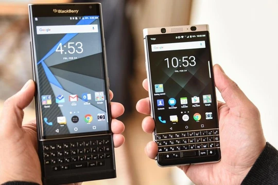  bàn phím vật lý trên smartphone