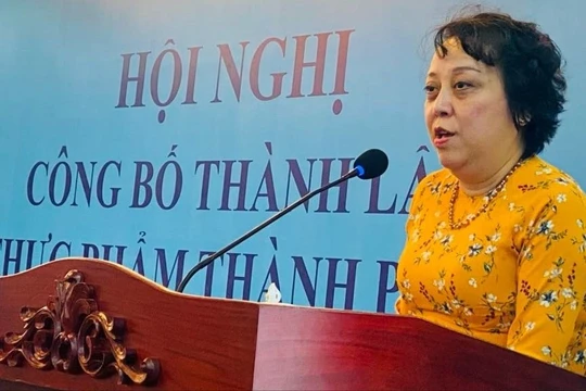 ĐBQH Phạm Khánh Phong Lan