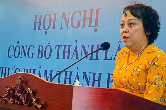 ĐBQH Phạm Khánh Phong Lan