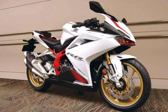 Ngoại hình mới đẹp mắt với nhiều thay đổi của Honda CBR250RR 2020