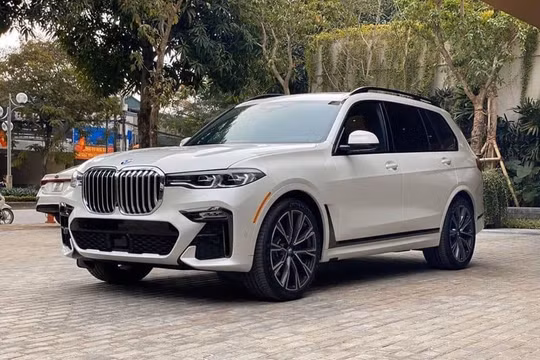 BMW X7 thế hệ mới 2020 được đại lý giảm trực tiếp vào giá bán 350 triệu đồng