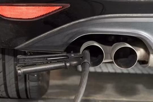 Kiểm tra khí thải tại Đức