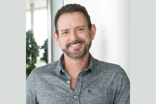 Giám đốc an ninh của Apple bị cáo buộc dùng iPad hối lộ cảnh sát