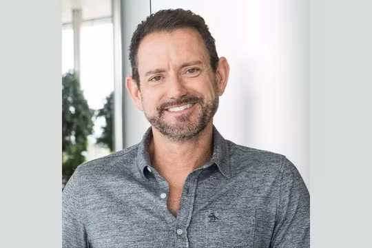 Giám đốc an ninh của Apple bị cáo buộc dùng iPad hối lộ cảnh sát