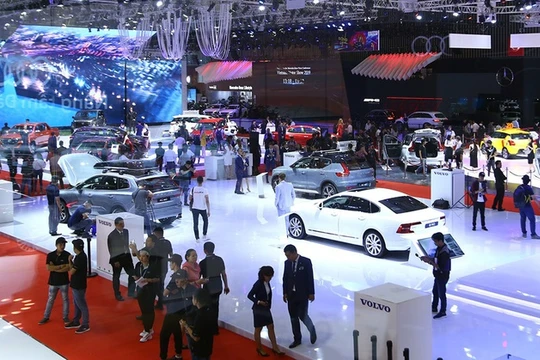 Chưa bao giờ thị trường ôtô Việt Nam lại có giai đoạn khó khăn như hiện nay.