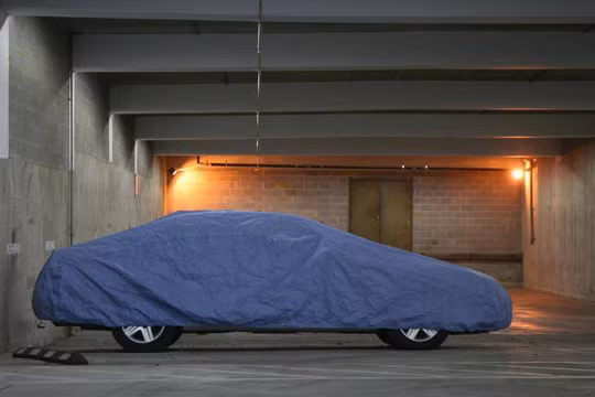 Cần phân biệt bạt phủ ô tô và bạt chống nóng xe ô tô