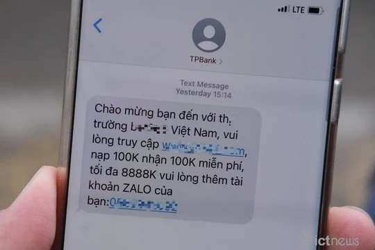 Giả mạo TPBank nhắn tin quảng bá cá cược
