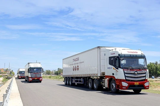 Đội xe vận tải chuyên dụng của Thilogi. Ảnh: Thaco.