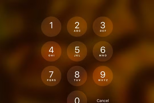 Cách dùng mật khẩu gồm chữ lẫn số trên iPhone