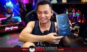 Độ Mixi là streamer được yêu thích nhất thế giới