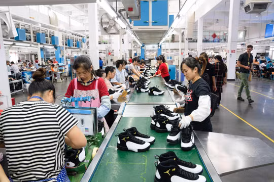  Khu vực FDI được kỳ vọng cao nhưng năng suất lại thấp hơn khu vực nhà nước?