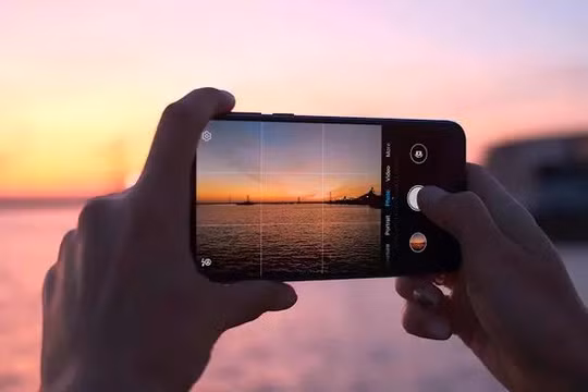 Bí kíp chụp ảnh bằng smartphone cũ vẫn đẹp lung linh