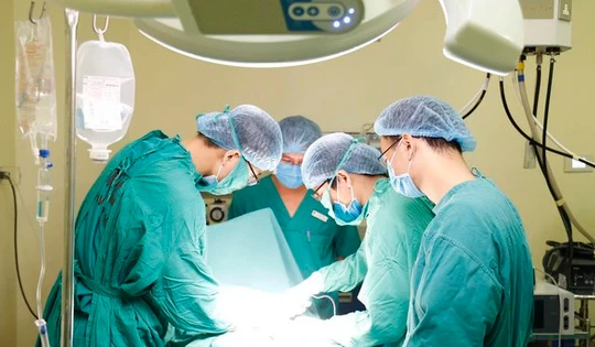 Quy định mới về tiêu chuẩn xét tặng danh hiệu 'Thầy thuốc nhân dân', 'Thầy thuốc ưu tú'