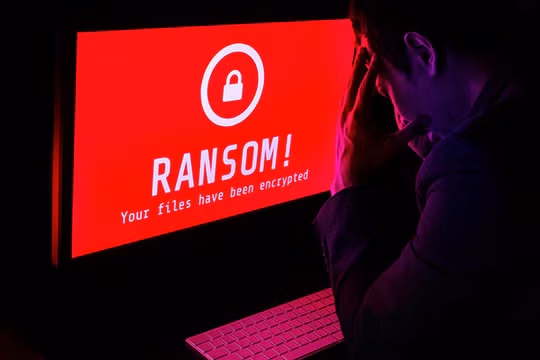 mã độc mã hóa dữ liệu tống tiền (ransomware).