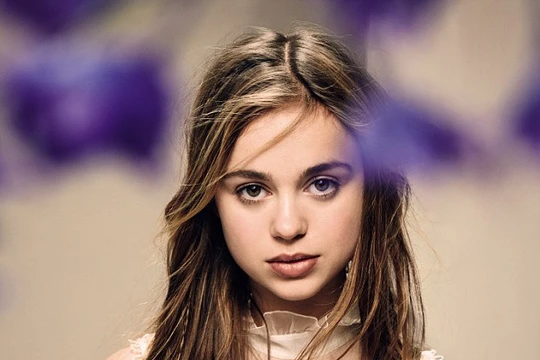 Amelia Windsor được vinh danh là thành viên xinh đẹp nhất Hoàng gia Anh hiện nay trên trang bìa tạp chí Tatler