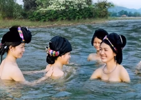 Những cô gái Thái da trắng, tóc dài, khiến nhiều nam nhi nao lòng