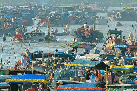 Hình ảnh thật của chợ nổi Cái Bè - Ảnh: Vinh Hiển