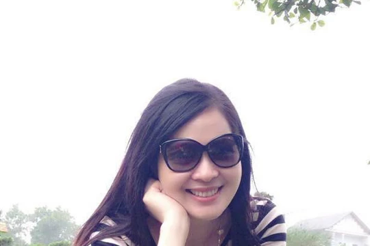 Á hậu Tô Hương Lan là người đẹp khá thành công trên con đường học vấn