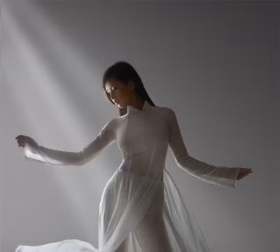 Scandal áo dài khiến nhiều hoa hậu, nghệ sĩ "điêu đứng"